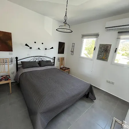 пентхаус двух спальный с видом на море и горы в татлысу Apartment